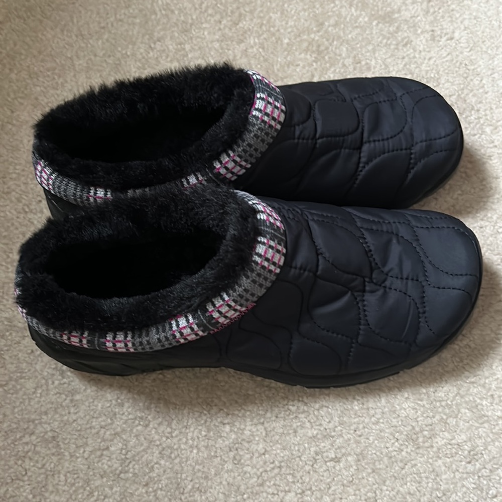 Merrell Shoes - Picture 2 of 12